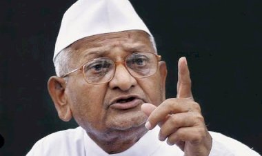 Anna Hazare Joins Students’ Protest, Announces Silent Demonstration Tomorrow