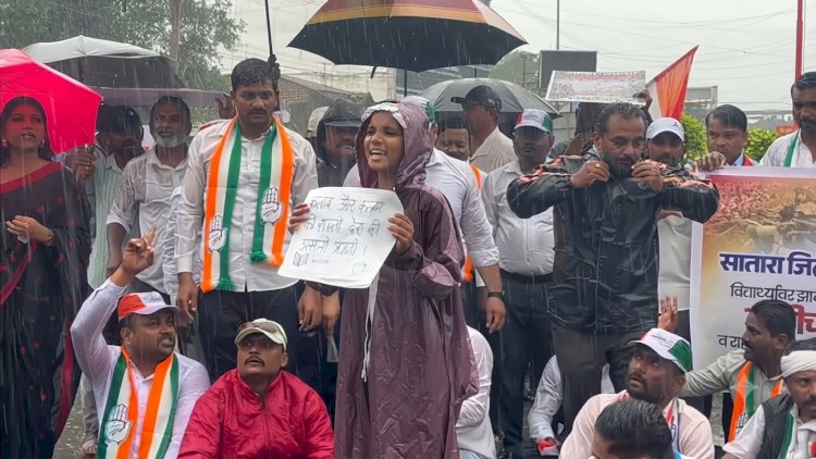 "Save My Future... The Country Needs Books, Not a Tea Seller !